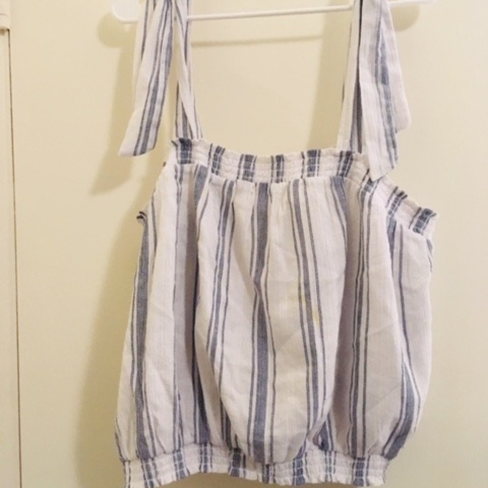 Universal thread blue/white blouse Sz 2X